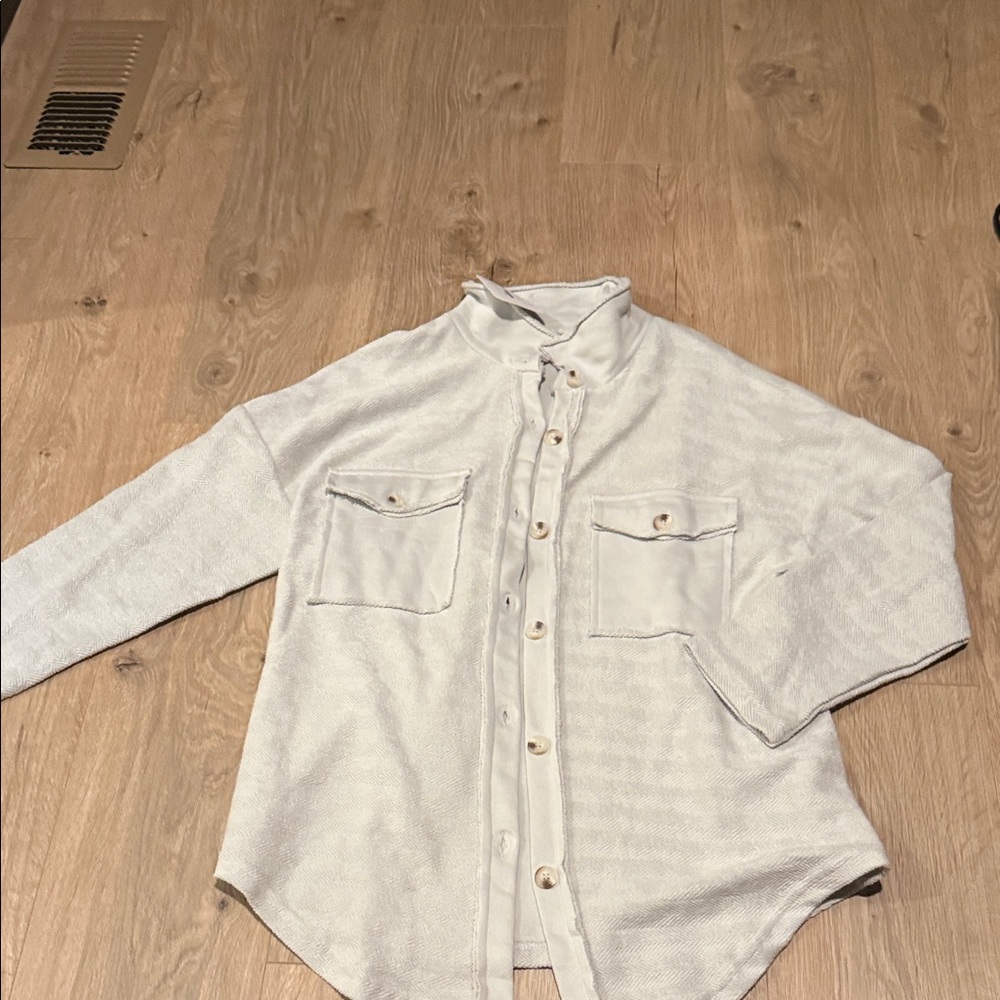 Women’s shacket Button-Up